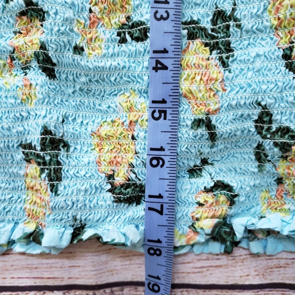 Justice Floral Smocked Round Neck Top 18 plus - Picture 7 of 9